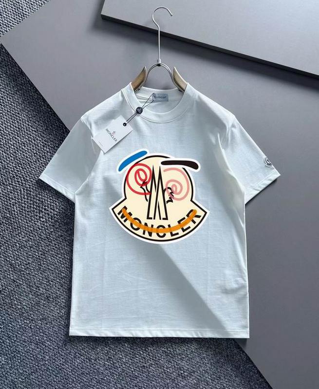 Moncler T-shirts 205